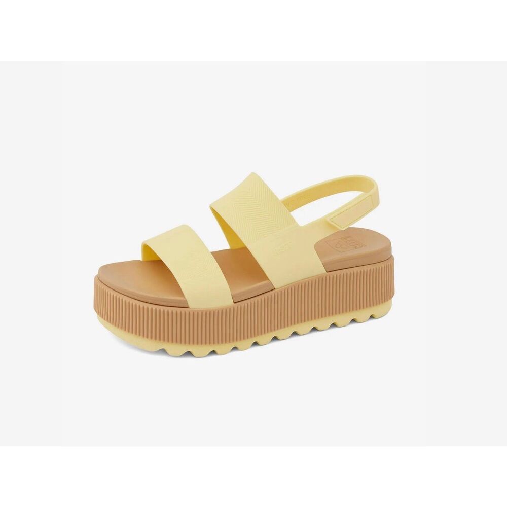 REEF Women's Water Vista Higher Round Toe Hanging Flips Sandals Platform Pale Ba